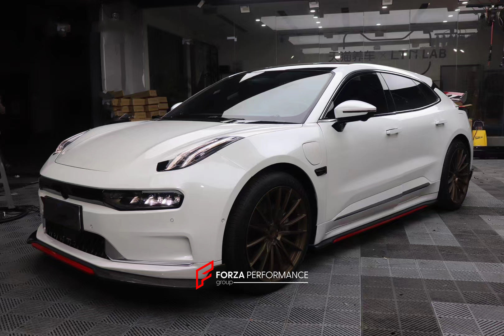 DRY CARBON BODY KIT R-3 for ZEEKR 001