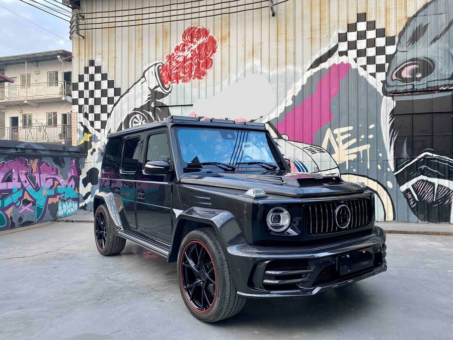 Buy Now DRY CARBON FIBER WIDE BODY KIT for MERCEDES-BENZ G-CLASS W463A W464 G63 2018+ and upgrade car parts from SIR Tuning at the Best Price. Headlights, Tail lights, Bodykits, Navigations, body kit and more - Fast & Free Shipping within Europe, US & Worldwide.