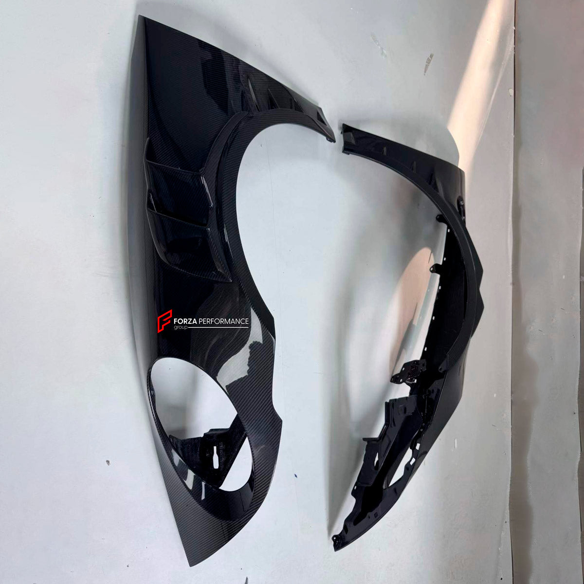DRY CARBON FRONT FENDERS for PORSCHE 911 992.1 CARRERA 2019 - 2025