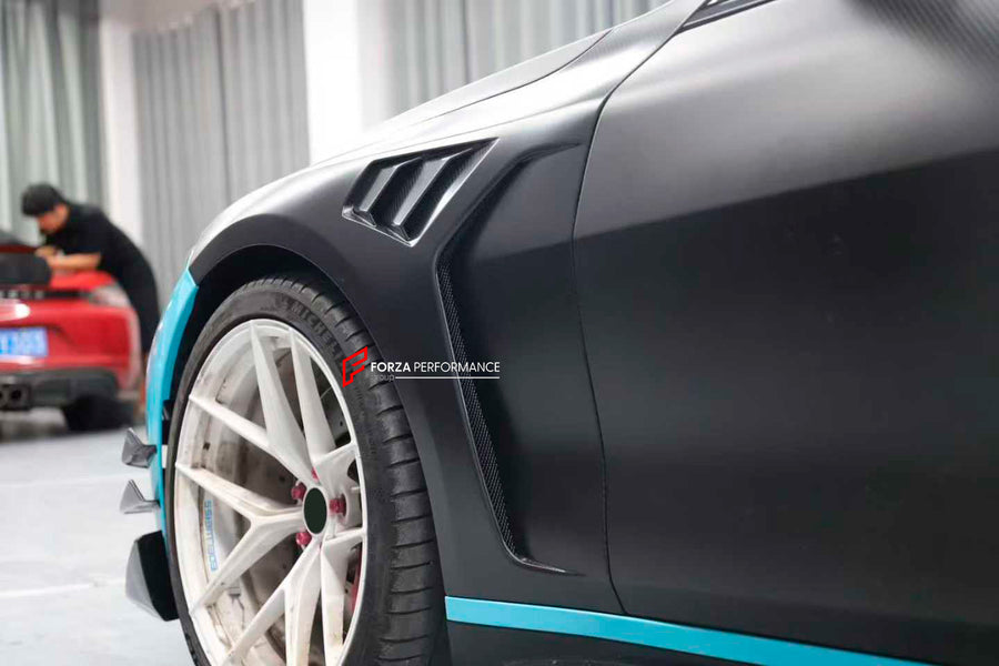 Buy Now DRY CARBON FRONT FENDERS REPLACEMENT for BMW M3 G80 G81 M4 G82 G83 2020+ and upgrade car parts from SIR Tuning at the Best Price. Headlights, Tail lights, Bodykits, Navigations, body kit and more - Fast & Free Shipping within Europe, US & Worldwide.