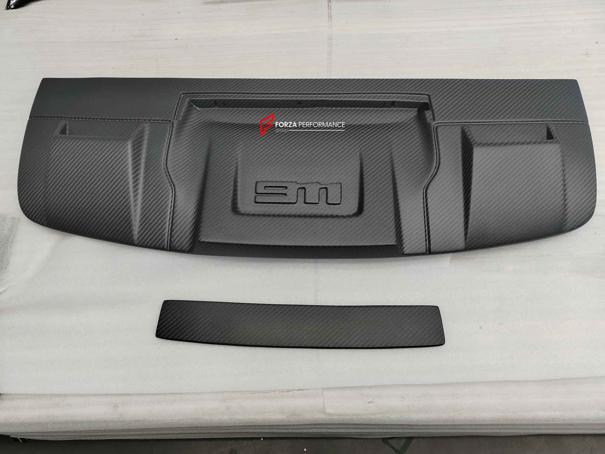 DRY CARBON REAR DECK LID ENGINE COVER AIR VENT for PORSCHE 911 992.1 CARRERA S 2019 - 2025