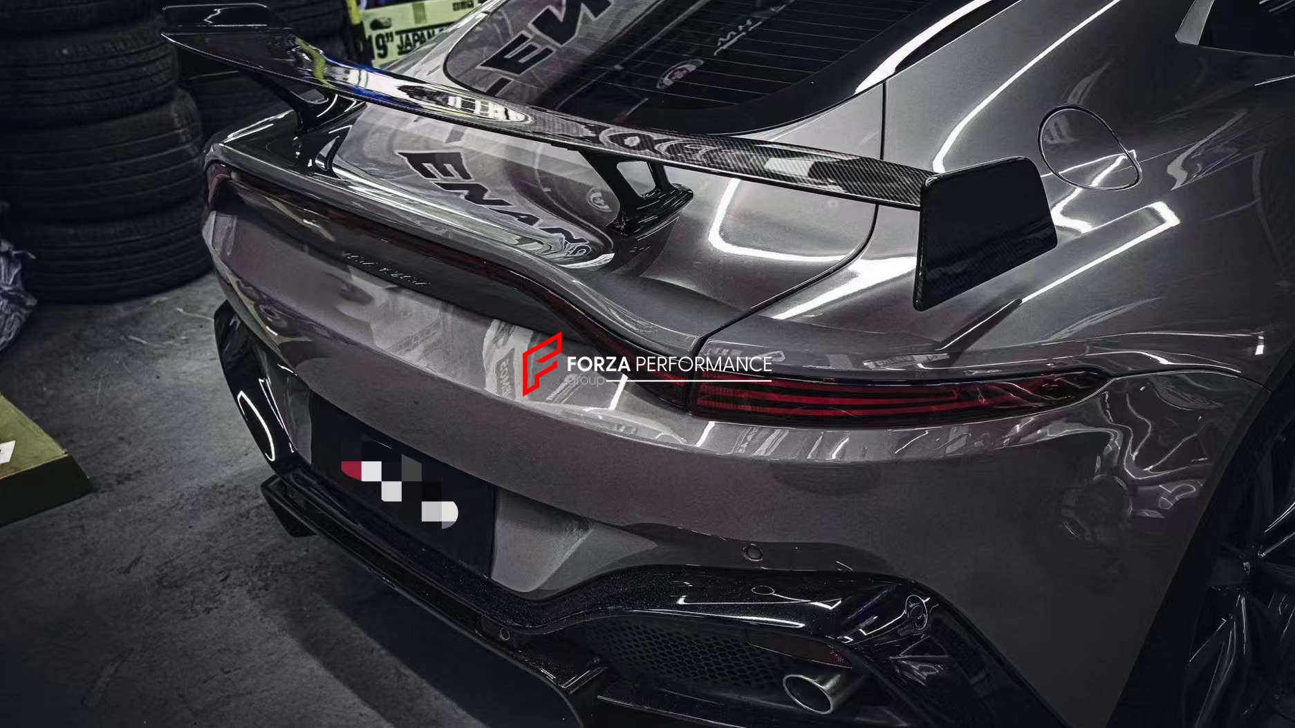 DRY CARBON REAR SPOILER for ASTON MARTIN VANTAGE F1 2018+