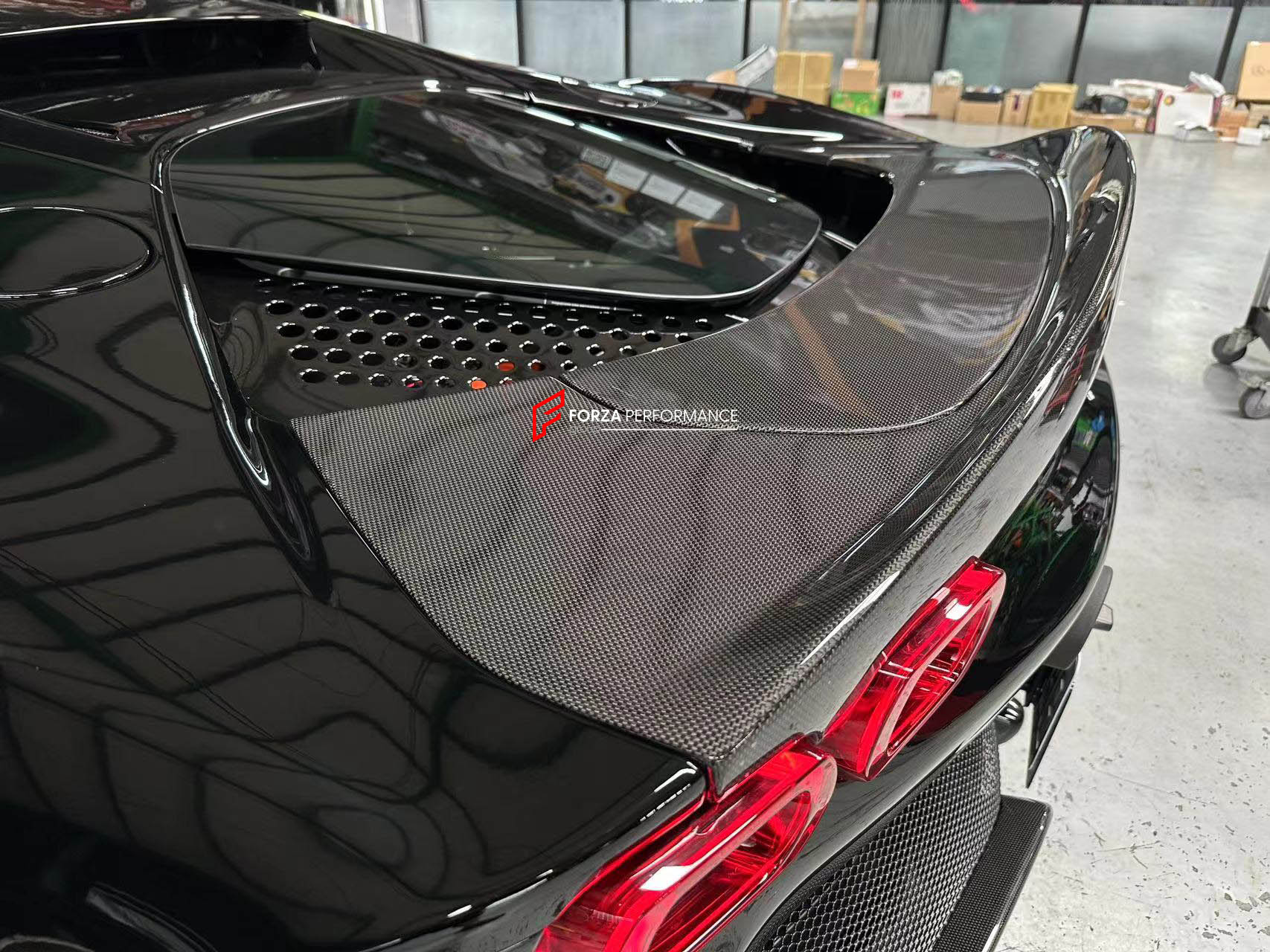 DRY CARBON FIBER REAR SPOILER for FERRARI SF90