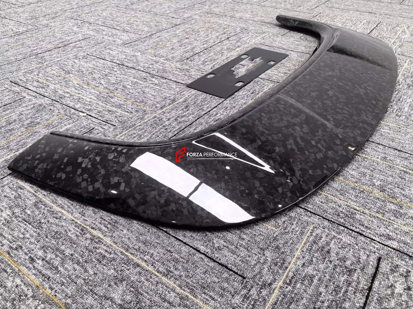 FORGED CARBON COVER FOLDING TOP COMPARTMENT LID for ROLLS-ROYCE DAWN
