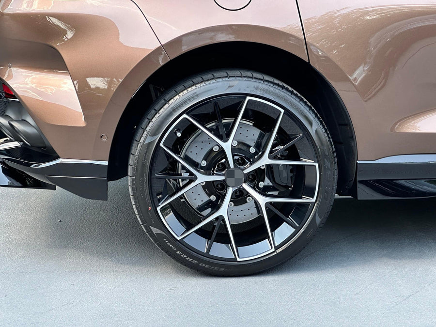 Buy Now FORGED WHEELS FORTIS for ASTON MARTIN DBX and upgrade car parts from SIR Tuning at the Best Price. Headlights, Tail lights, Bodykits, Navigations, wheels and more - Fast & Free Shipping within Europe, US & Worldwide.