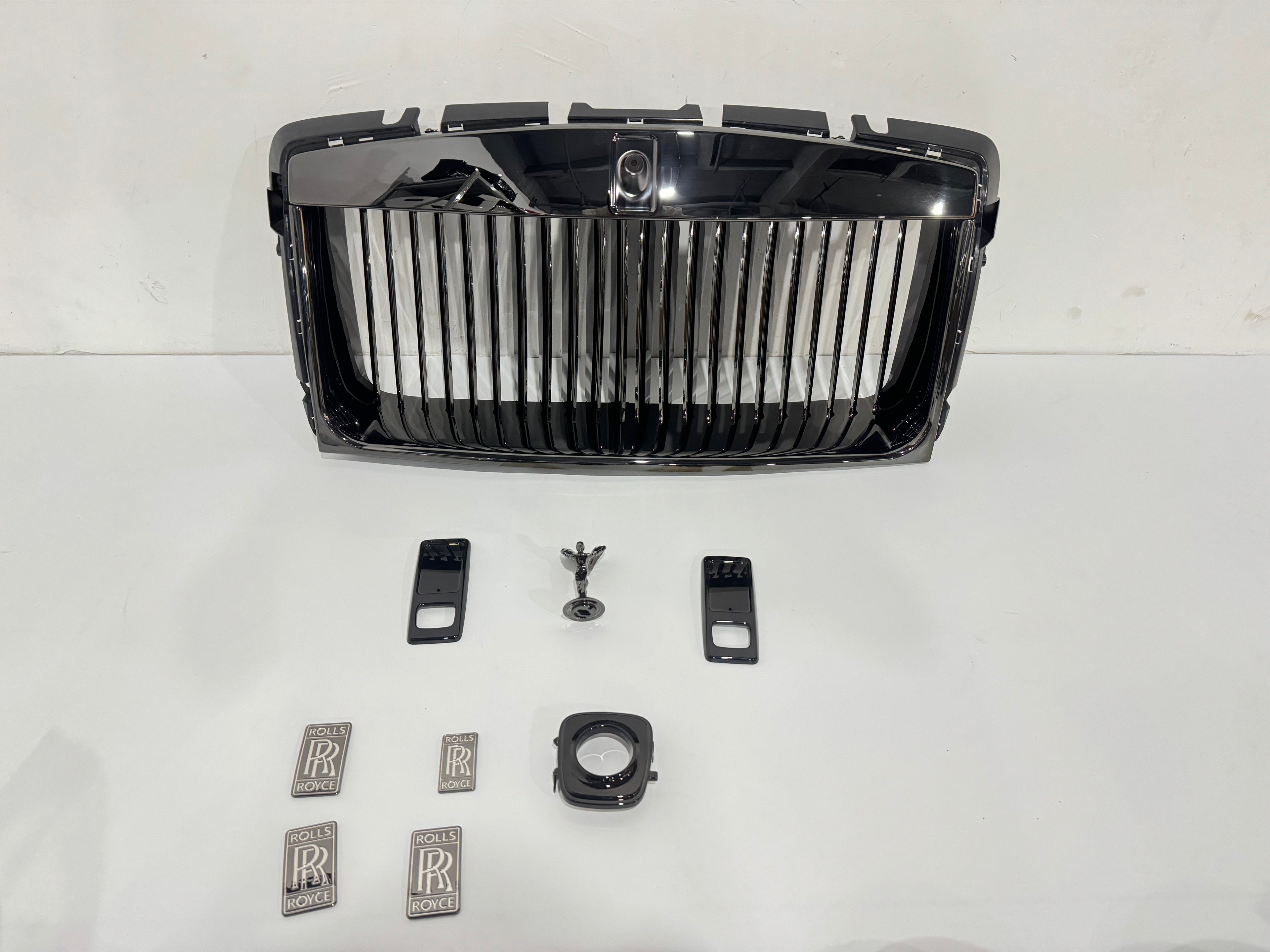 FRONT GRILLE for ROLLS ROYCE WRAITH 2013 - 2023