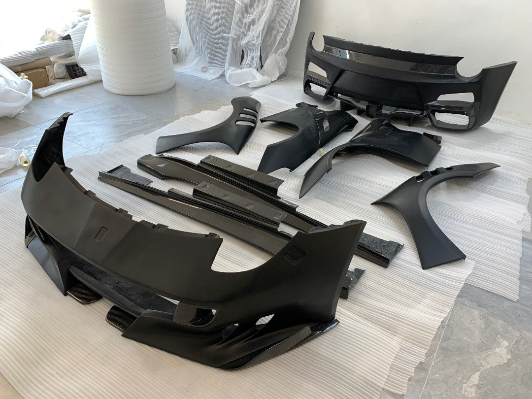 CONVERSION FULL DRY CARBON TDF BODY KIT for FERRARI F12 2015 - 2017
