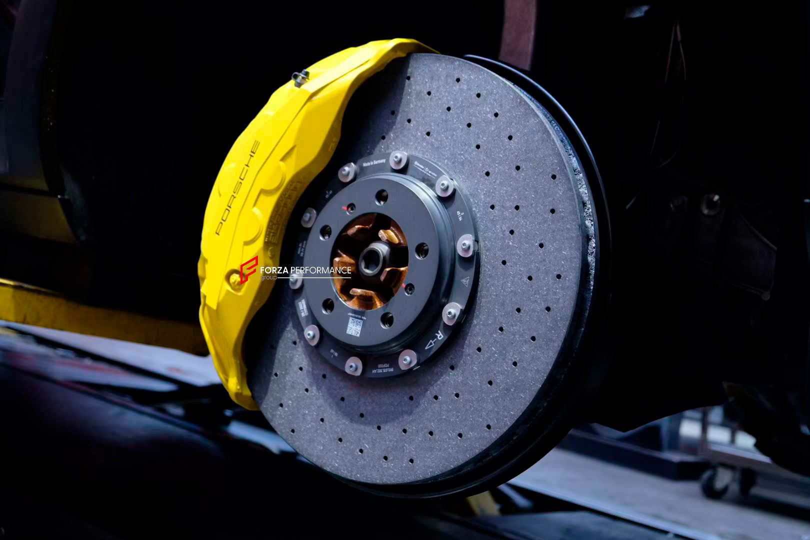 GENUINE CARBON CERAMIC BBK BIG BRAKE KIT for PORSCHE CAYENNE TURBO GT COUPE 9YB 2018+