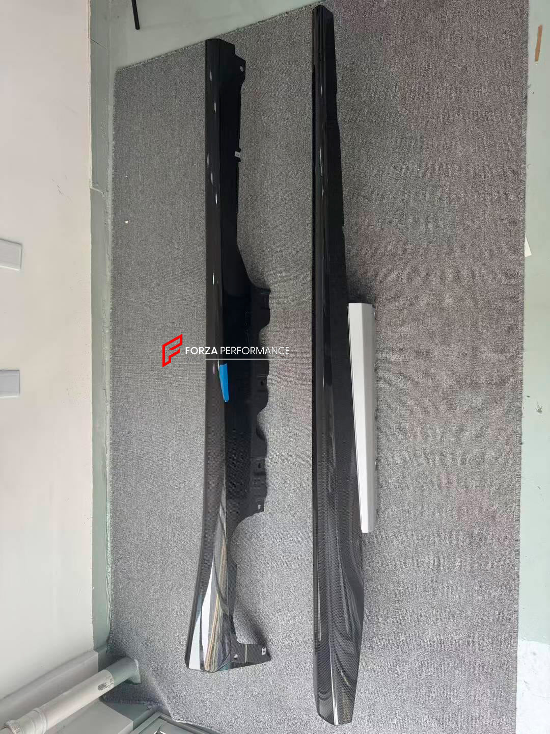 GENUINE FERRARI DRY CARBON SIDE SKIRTS for FERRARI 12 CILINDRI SPIDER 2024+