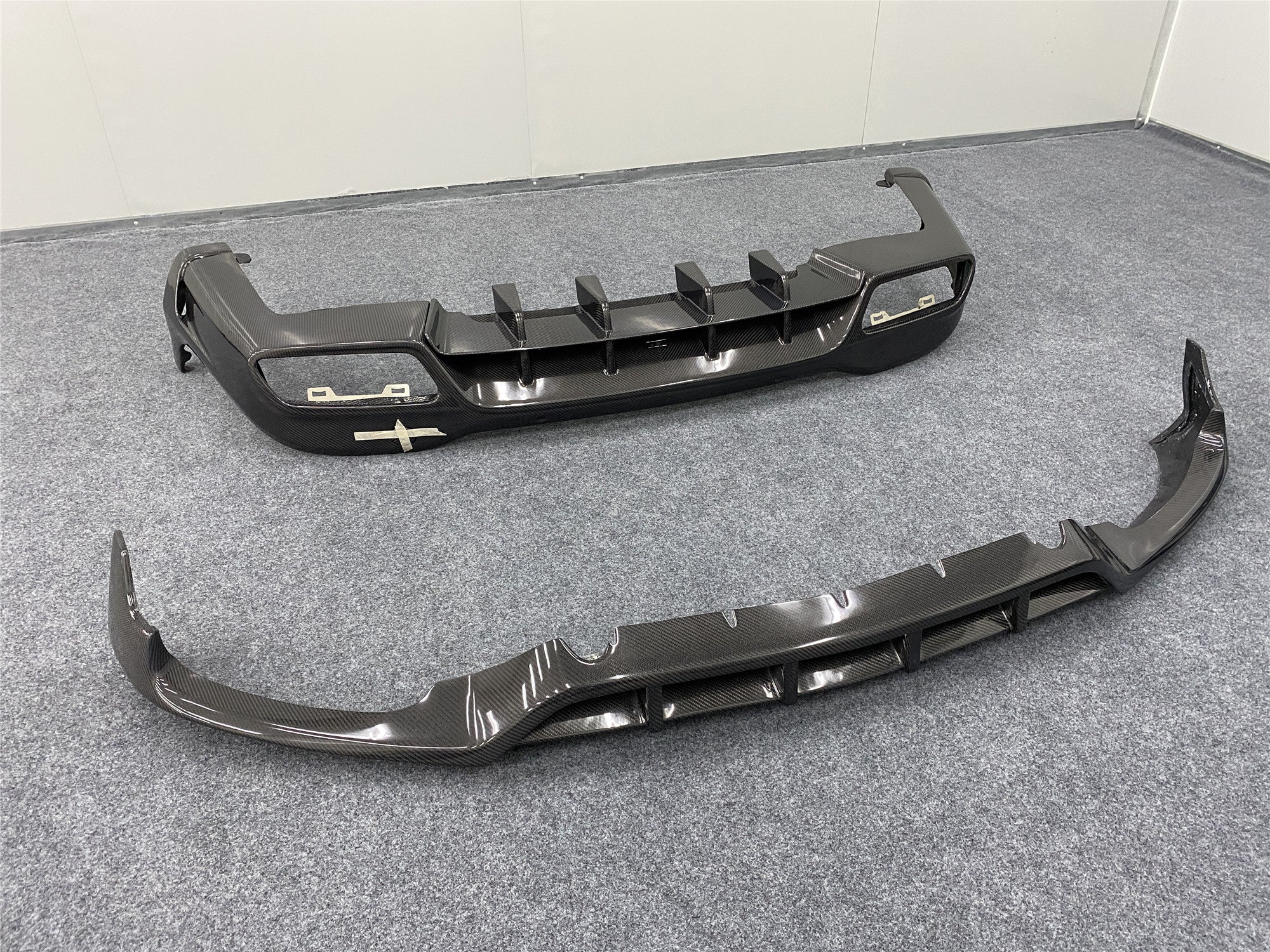 Carbon Front Lip and Rear Diffuser for GLC X253