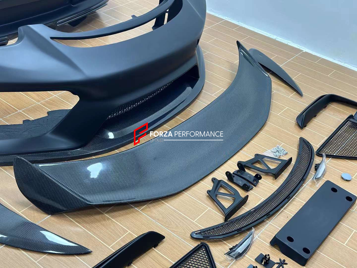 GT4 BODY KIT for PORSCHE 987 BOXSTER CAYMAN