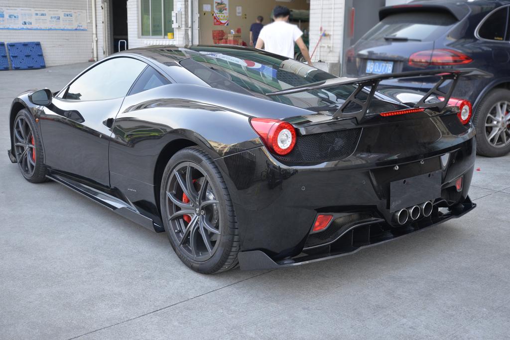 DRY CARBON SIDE SKIRTS for FERRARI 458 2009 - 2015