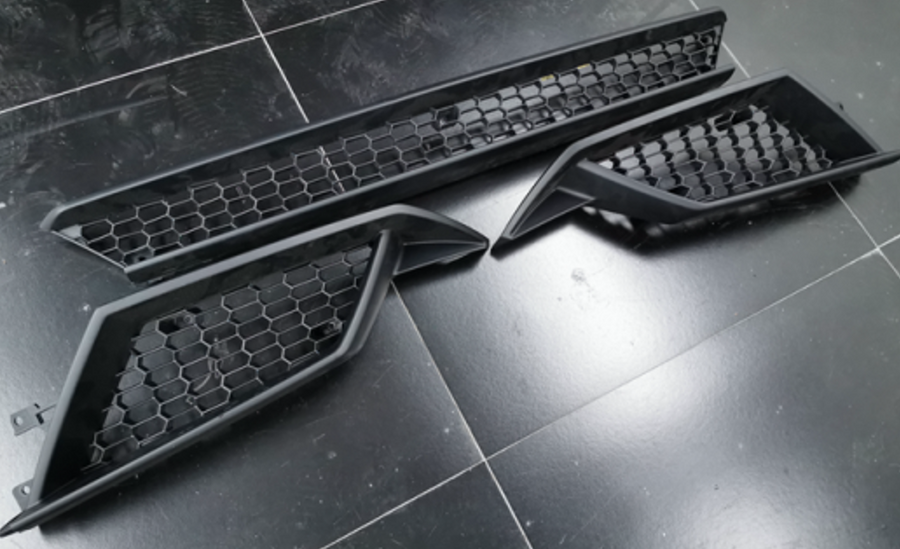 Buy Now PERFORMANTE CONVERSION REAR MESH FOR LAMBORGHINI HURACAN LP610 and upgrade car parts from SIR Tuning at the Best Price. Headlights, Tail lights, Bodykits, Navigations, body kit and more - Fast & Free Shipping within Europe, US & Worldwide.