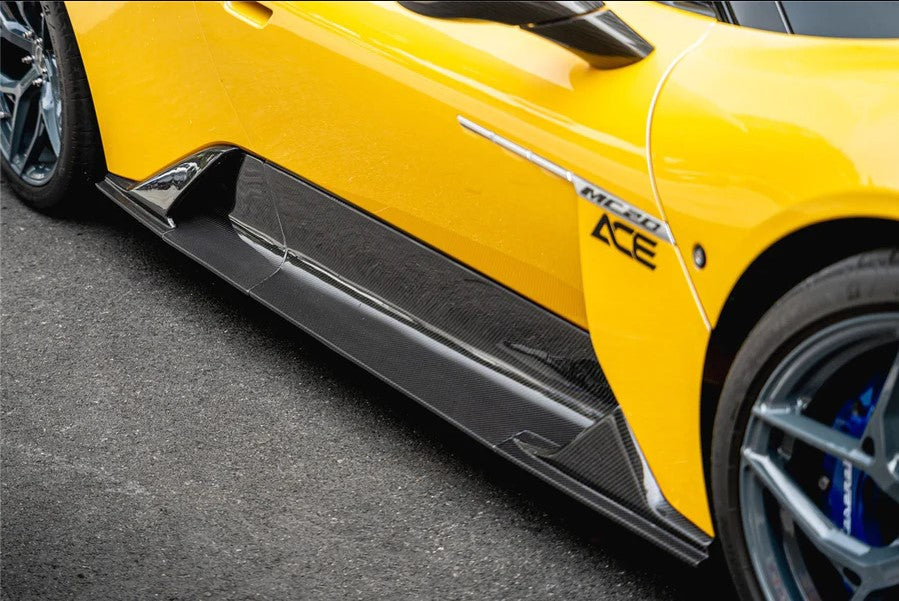 Buy Now CARBON FIBER SIDE SKIRTS for MASERATI MC20 2020 - 2023 | OEM STYLE and upgrade car parts from SIR Tuning at the Best Price. Headlights, Tail lights, Bodykits, Navigations, body kit and more - Fast & Free Shipping within Europe, US & Worldwide.