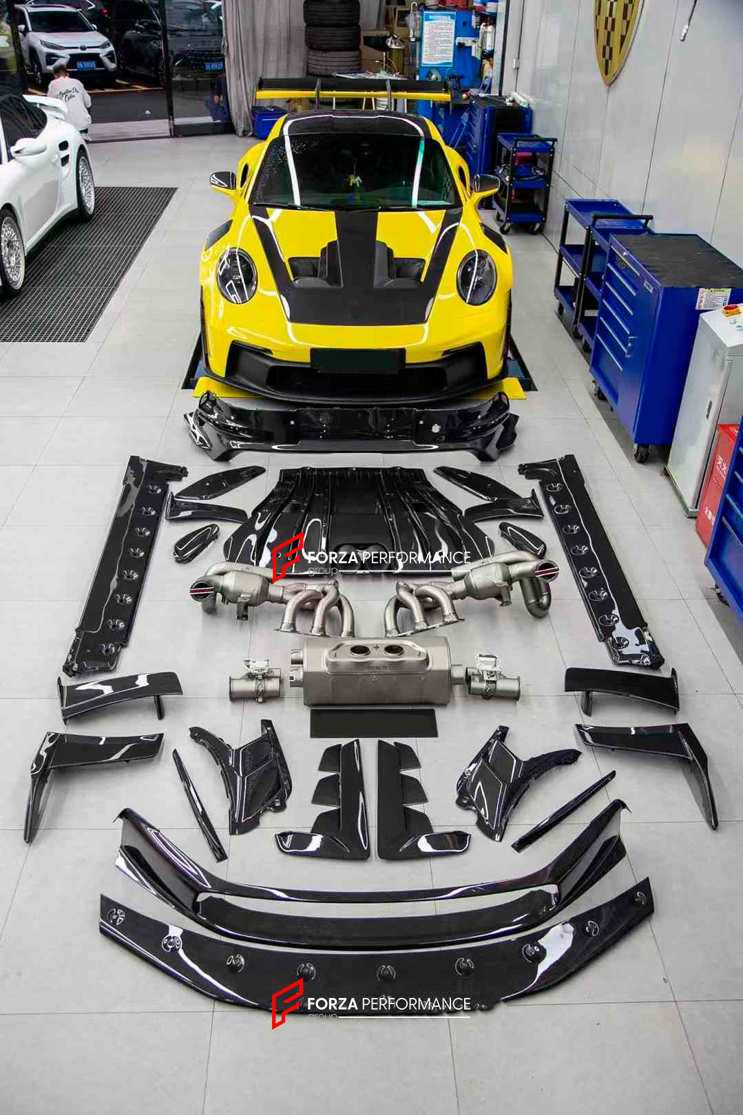 CARBON REPLACEMENT PARTS for PORSCHE 911 992 GT3RS 2019+