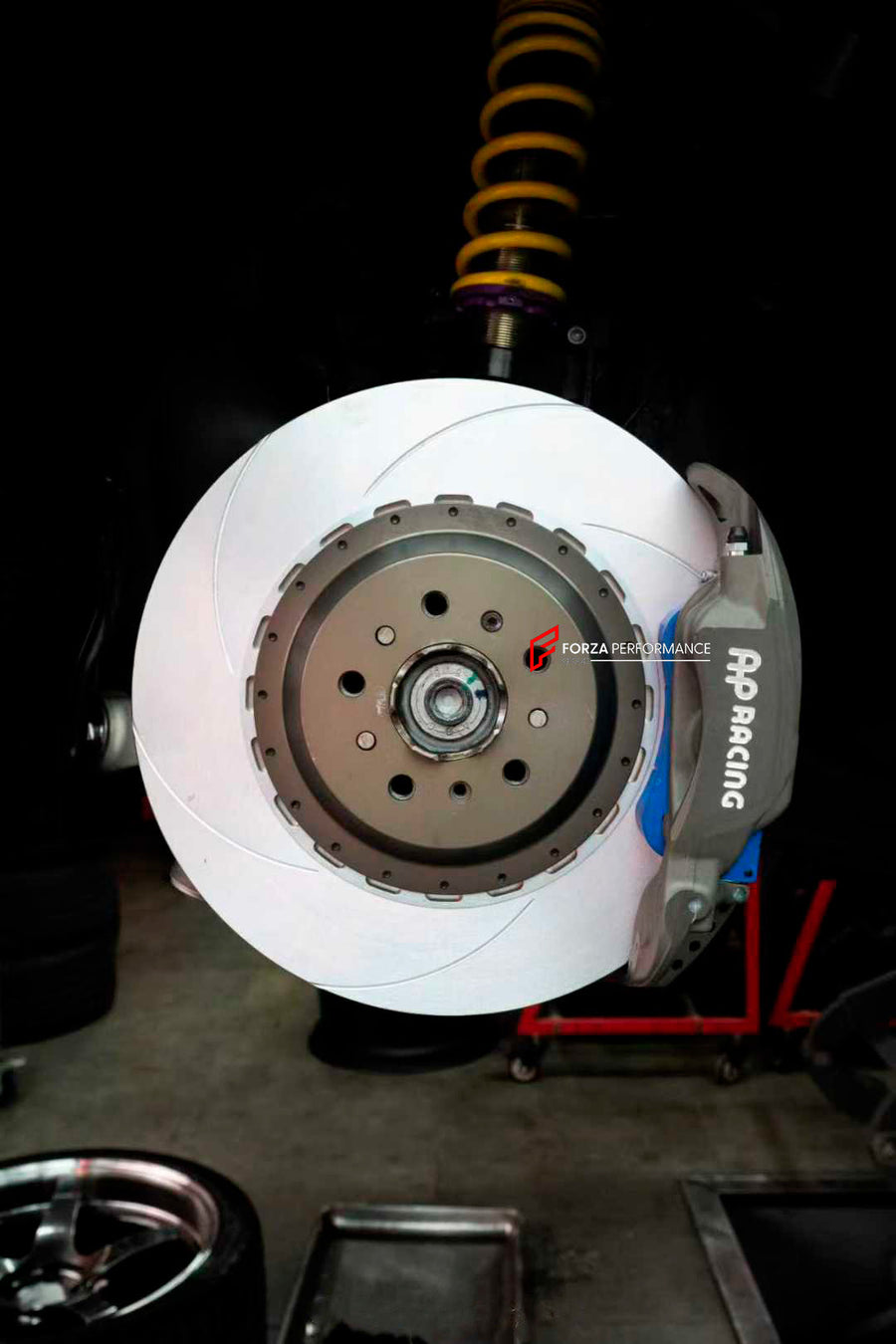 Buy Now RACING BBK BIG BRAKE KIT for BMW M3 M4 G80 G82 2020+ and upgrade car parts from SIR Tuning at the Best Price. Headlights, Tail lights, Bodykits, Navigations, BIG BRAKE KIT and more - Fast & Free Shipping within Europe, US & Worldwide.