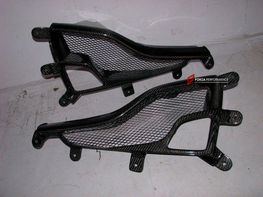 Buy Now REAR FOG LIGHT DIFFUSER for FERRARI 458 ITALIA SPIDER and upgrade car parts from SIR Tuning at the Best Price. Headlights, Tail lights, Bodykits, Navigations, Body Kit and more - Fast & Free Shipping within Europe, US & Worldwide.
