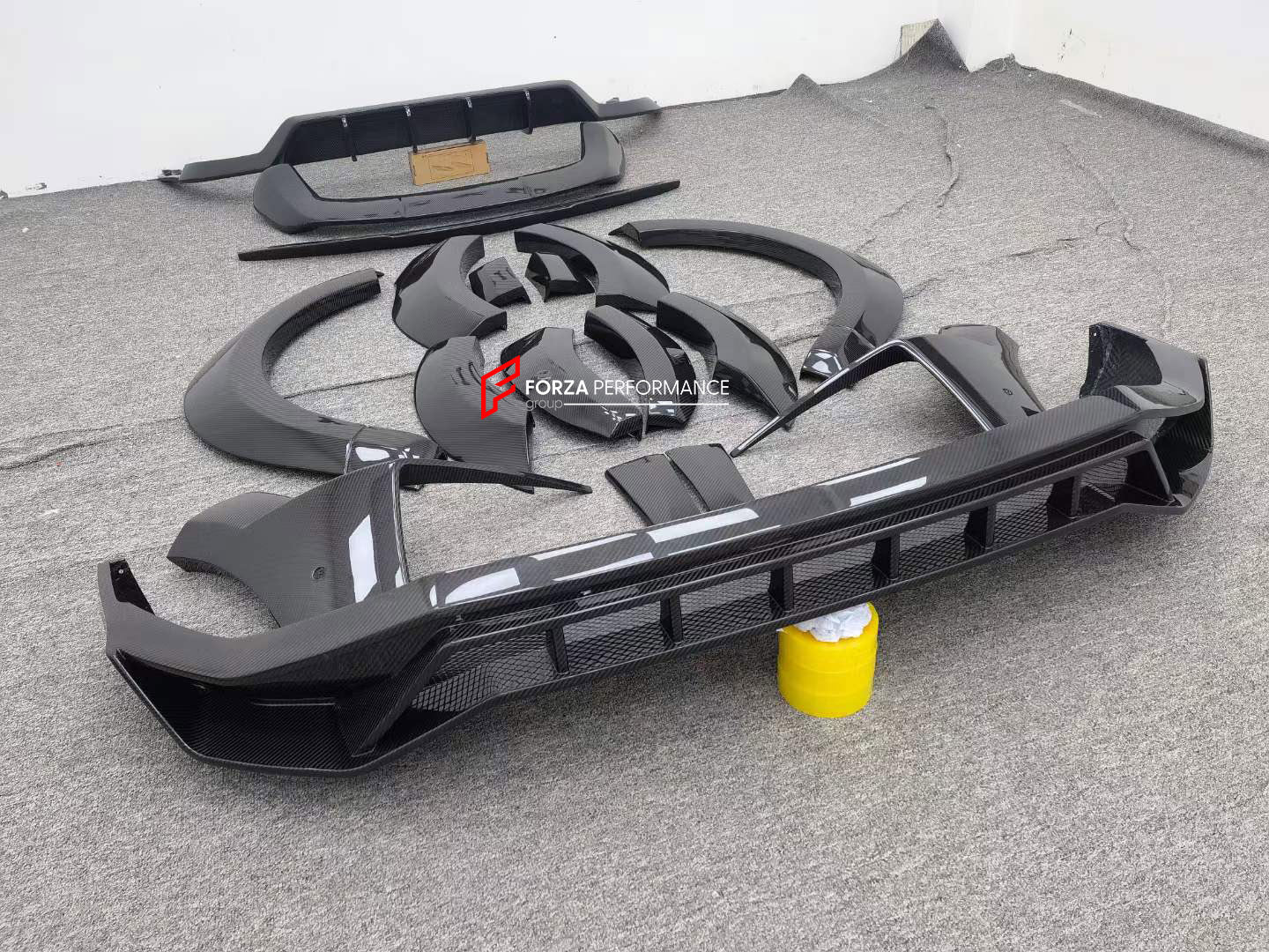 WIDE DRY CARBON BODY KIT for AUDI Q8 4M 2019 - 2023 | SQ8 4M 2020+